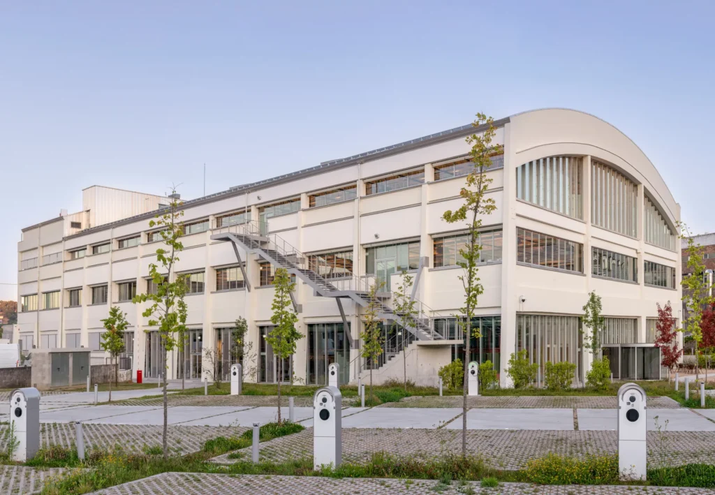 Proyecto sede Bimba y Lola - Villacé y Cominges